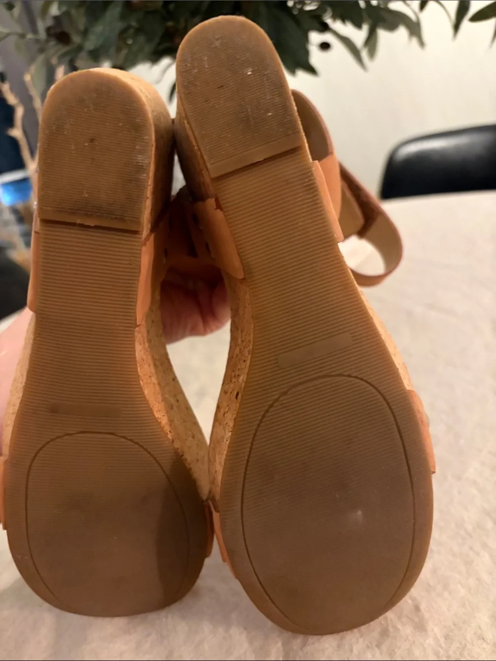 Lucky Brand chic cork